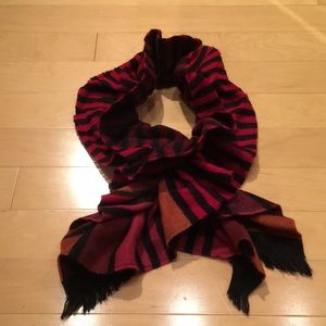 Striped scarf with gathered details